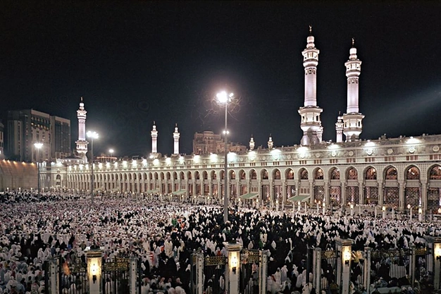 Pilgrims gathered in the courtyard surrounding the Kaaba at the Grand Mosque in Makkah.
